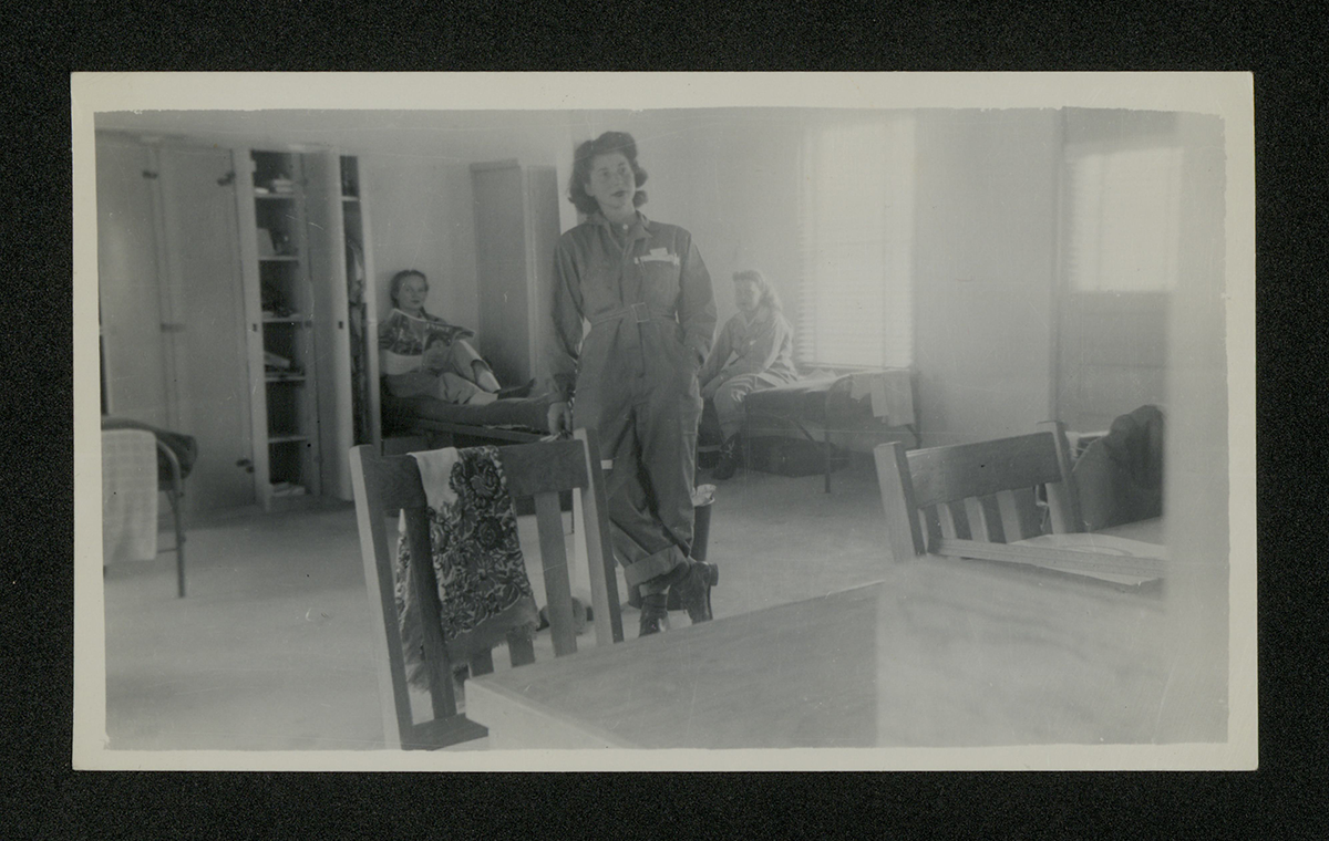 Ruth stands in the foreground with her trainee roommates at Avenger Field.