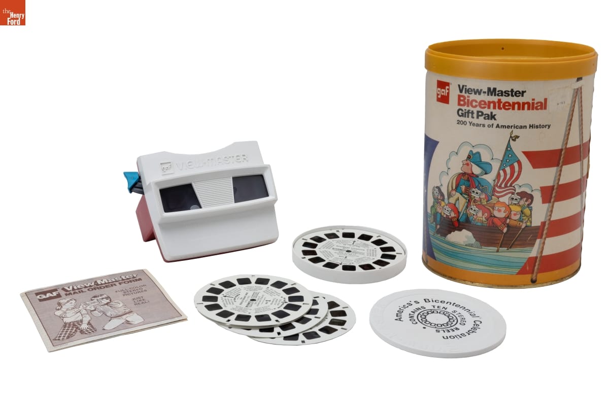 Bicentennial Gift Pak with a special red, white, and blue version of Harrison’s Model G View-Master